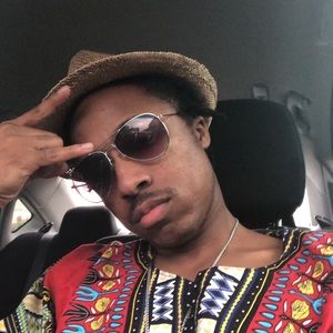 Meet your Posher, Keenan